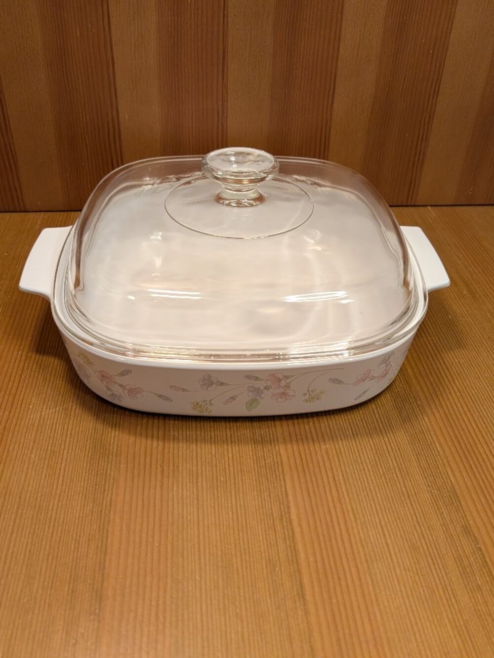 Corning Ware PASTEL BOUQUET Casserole 2.5 Liter Dish A-10-B w/ Pyrex Lid - EUC